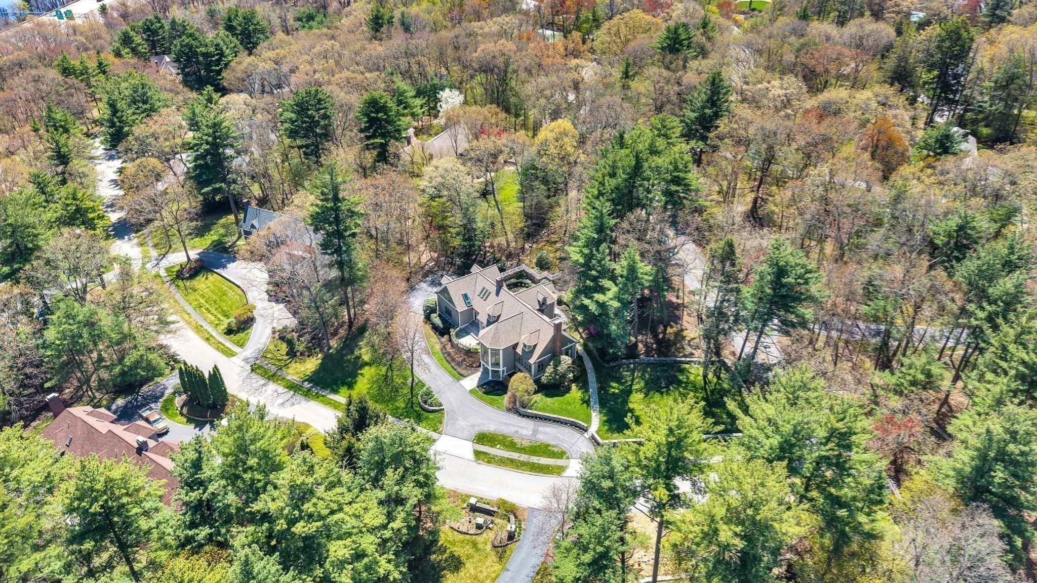 main property photo 39