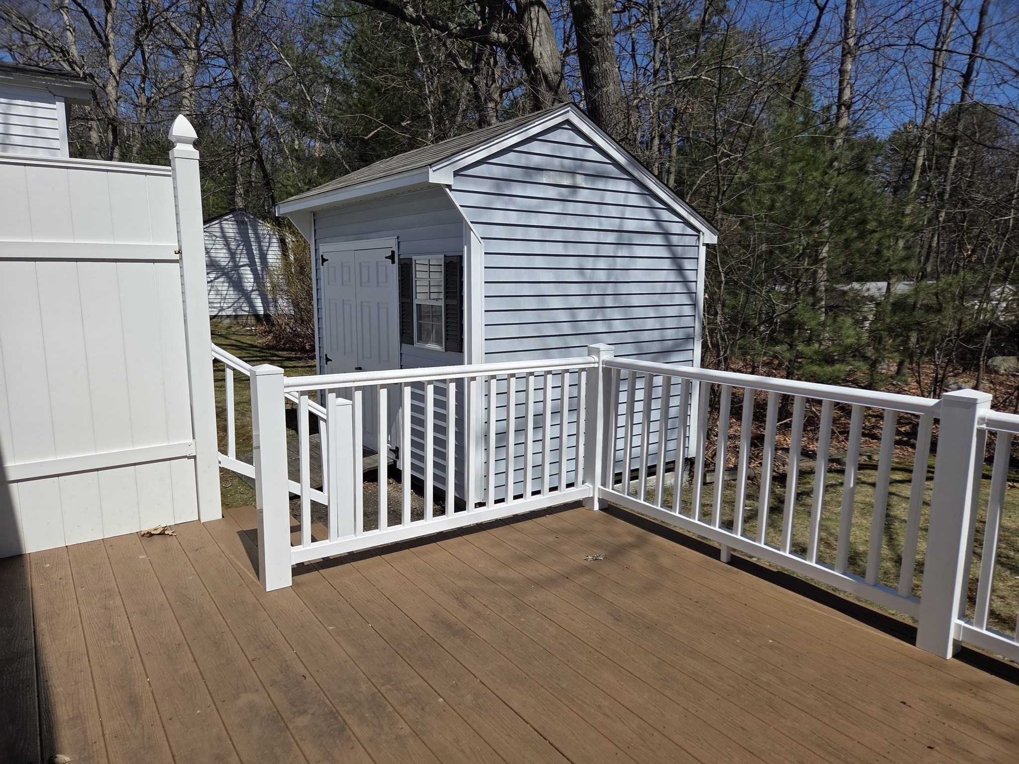 main property photo 22