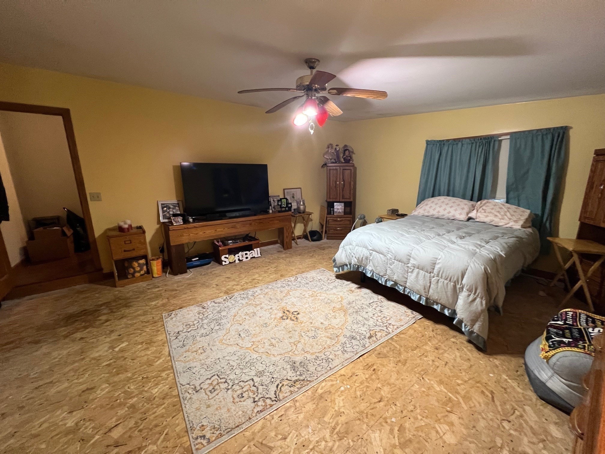 main property photo 14