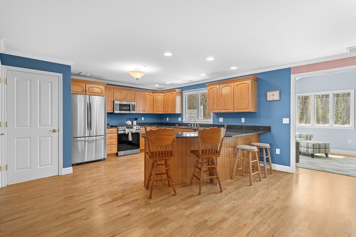 main property photo 4