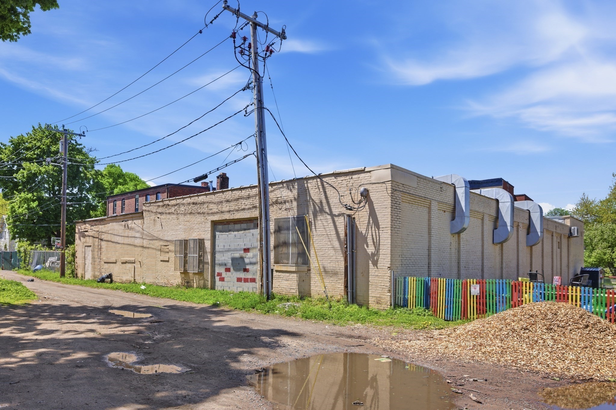 main property photo 8