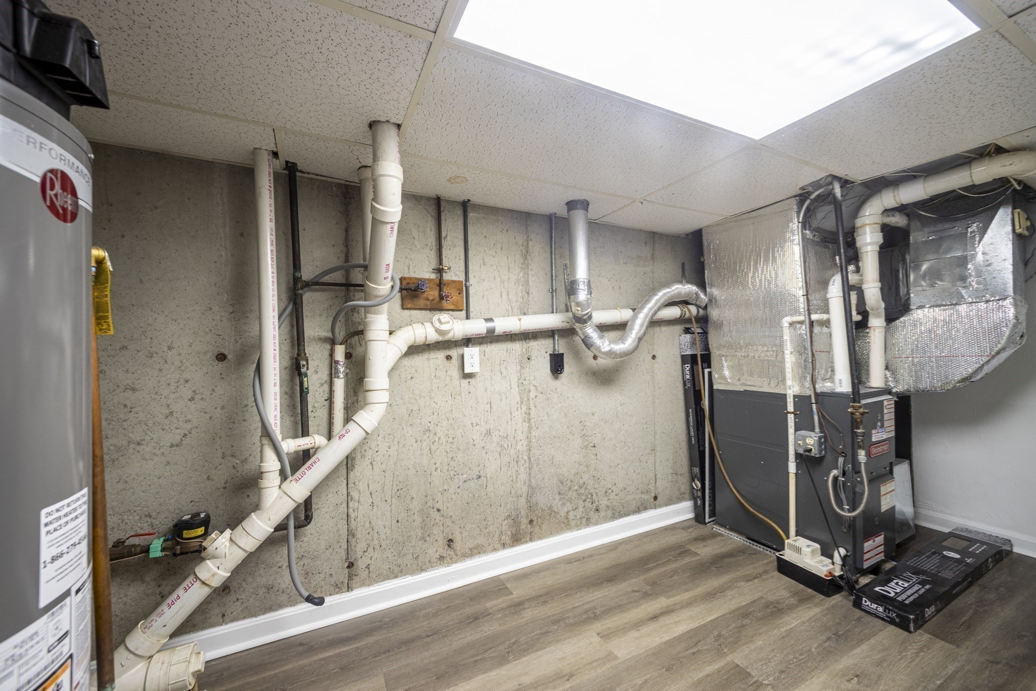 main property photo 29