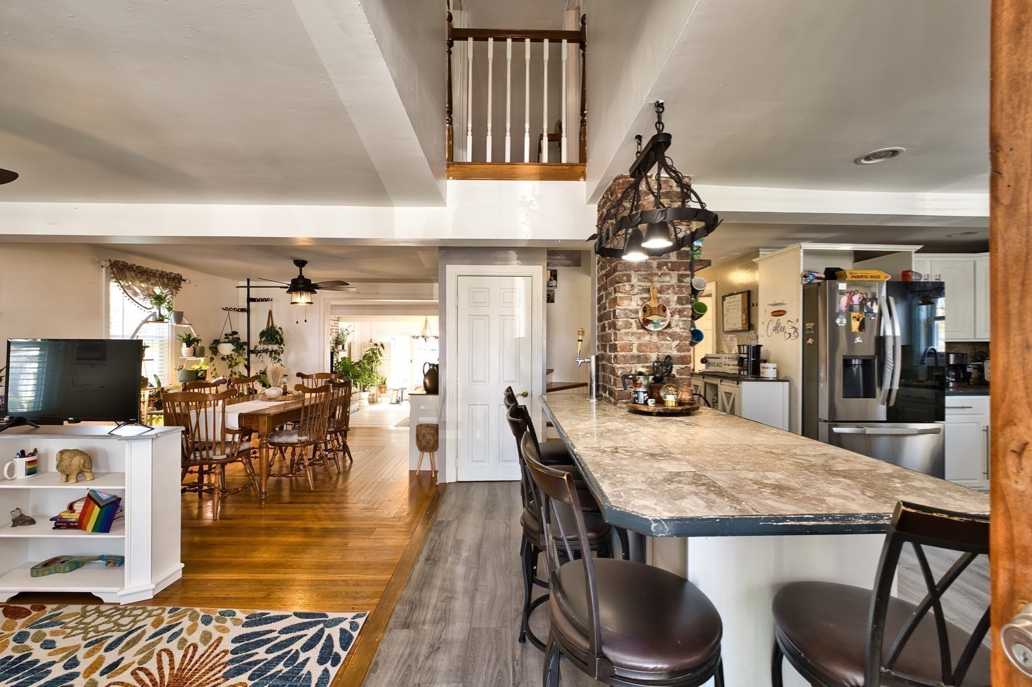 main property photo 16