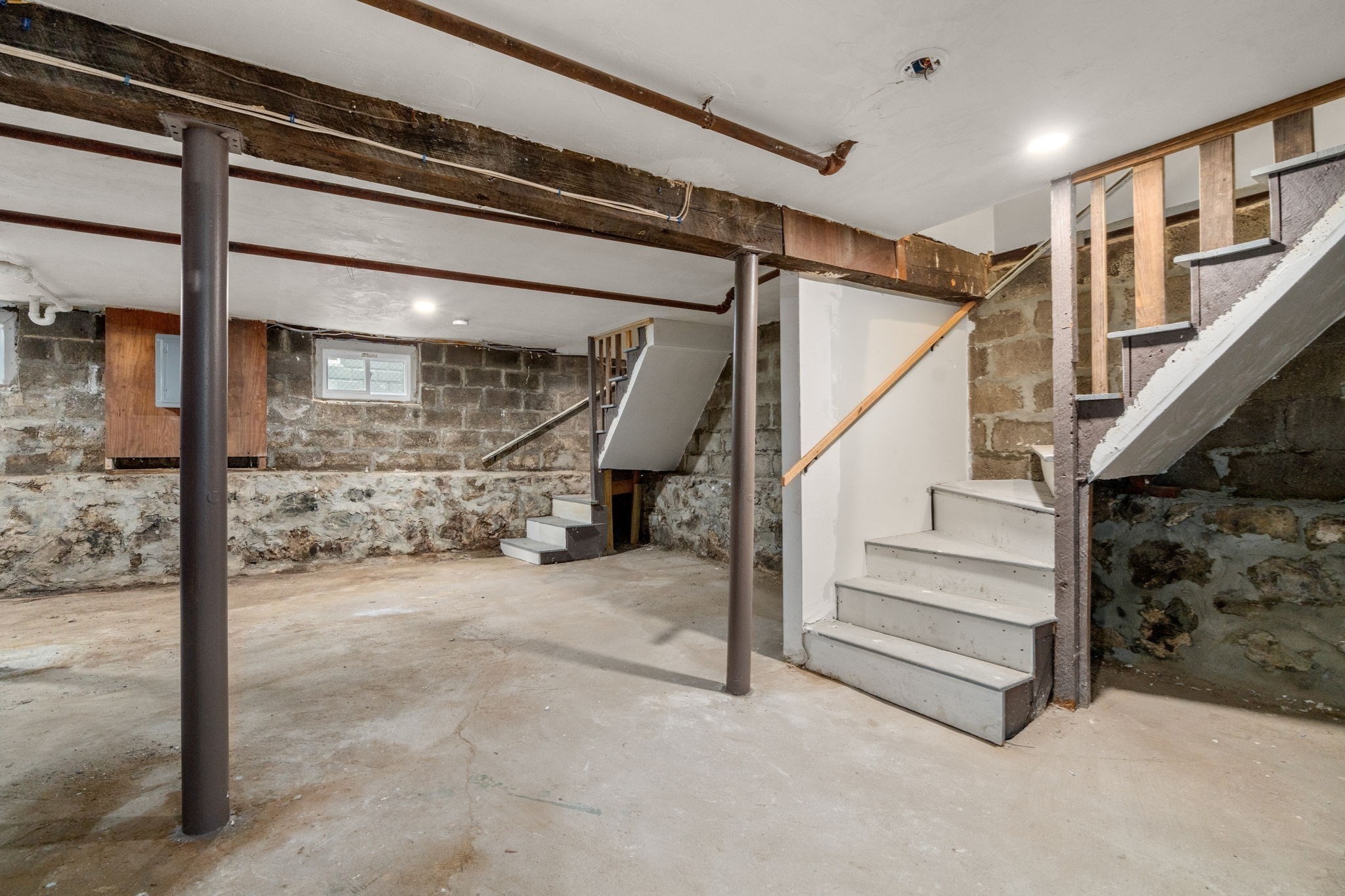 main property photo 38