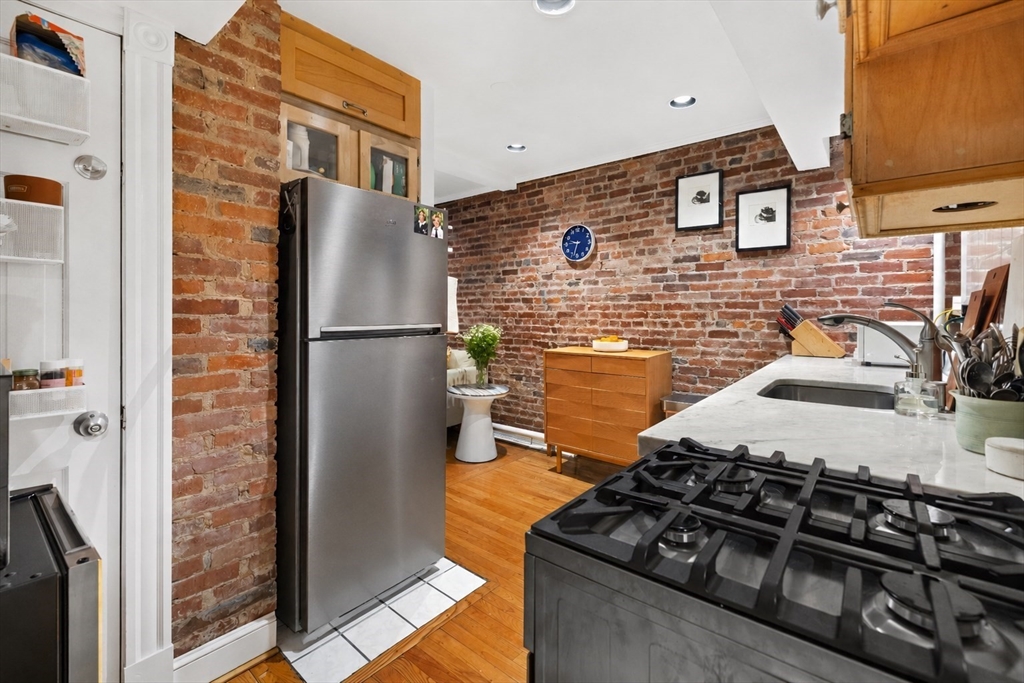 property viewer photo 5