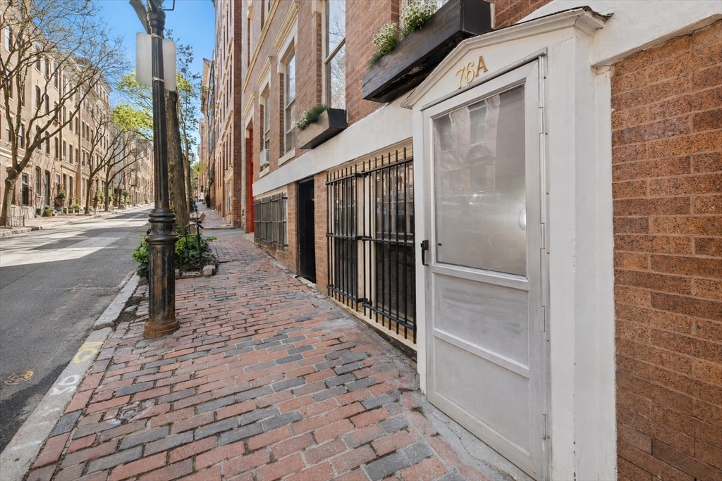 property viewer photo 9