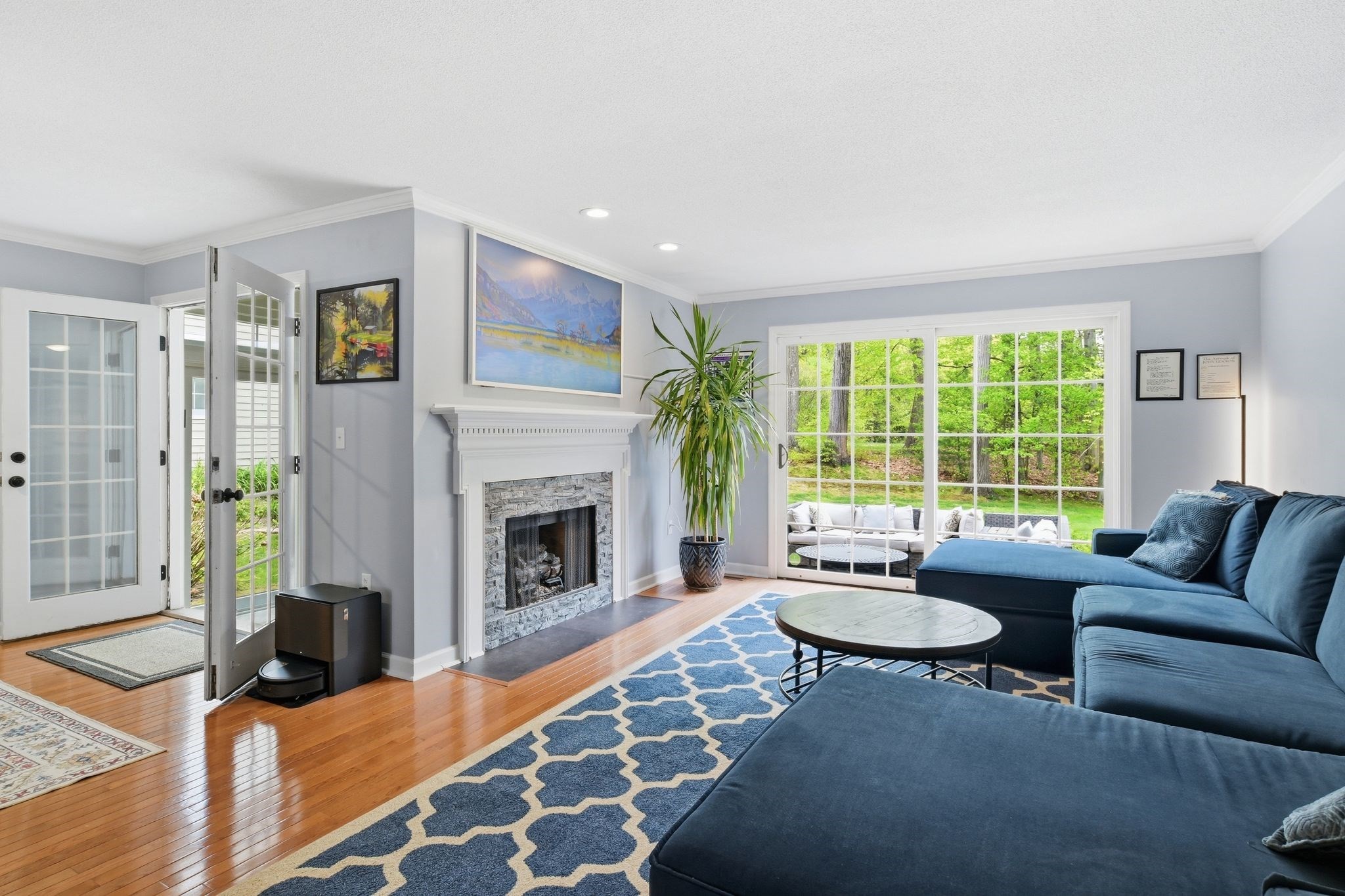 main property photo 18
