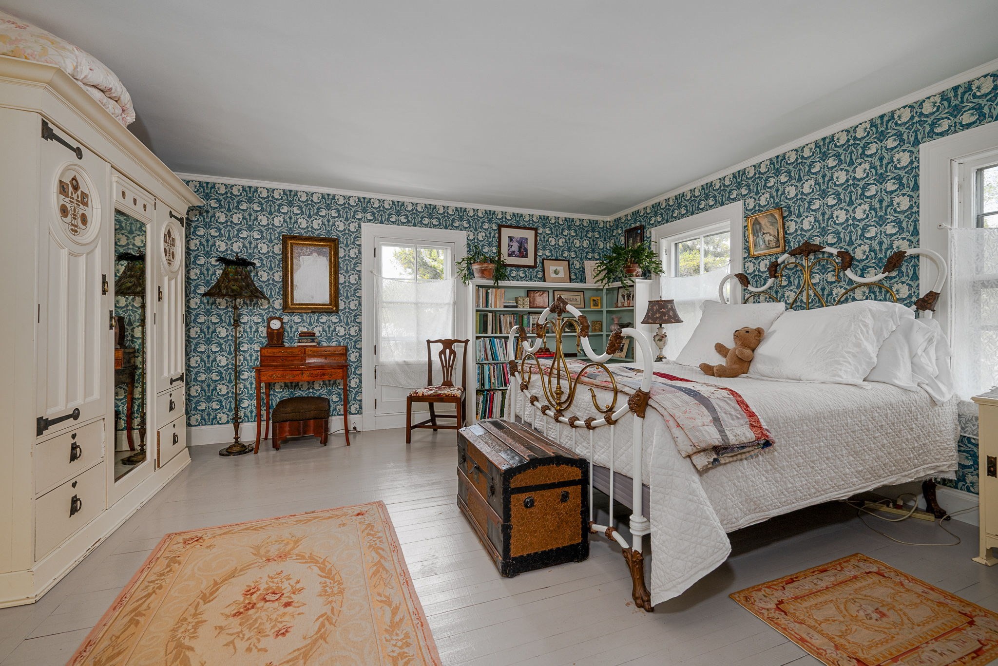 main property photo 4