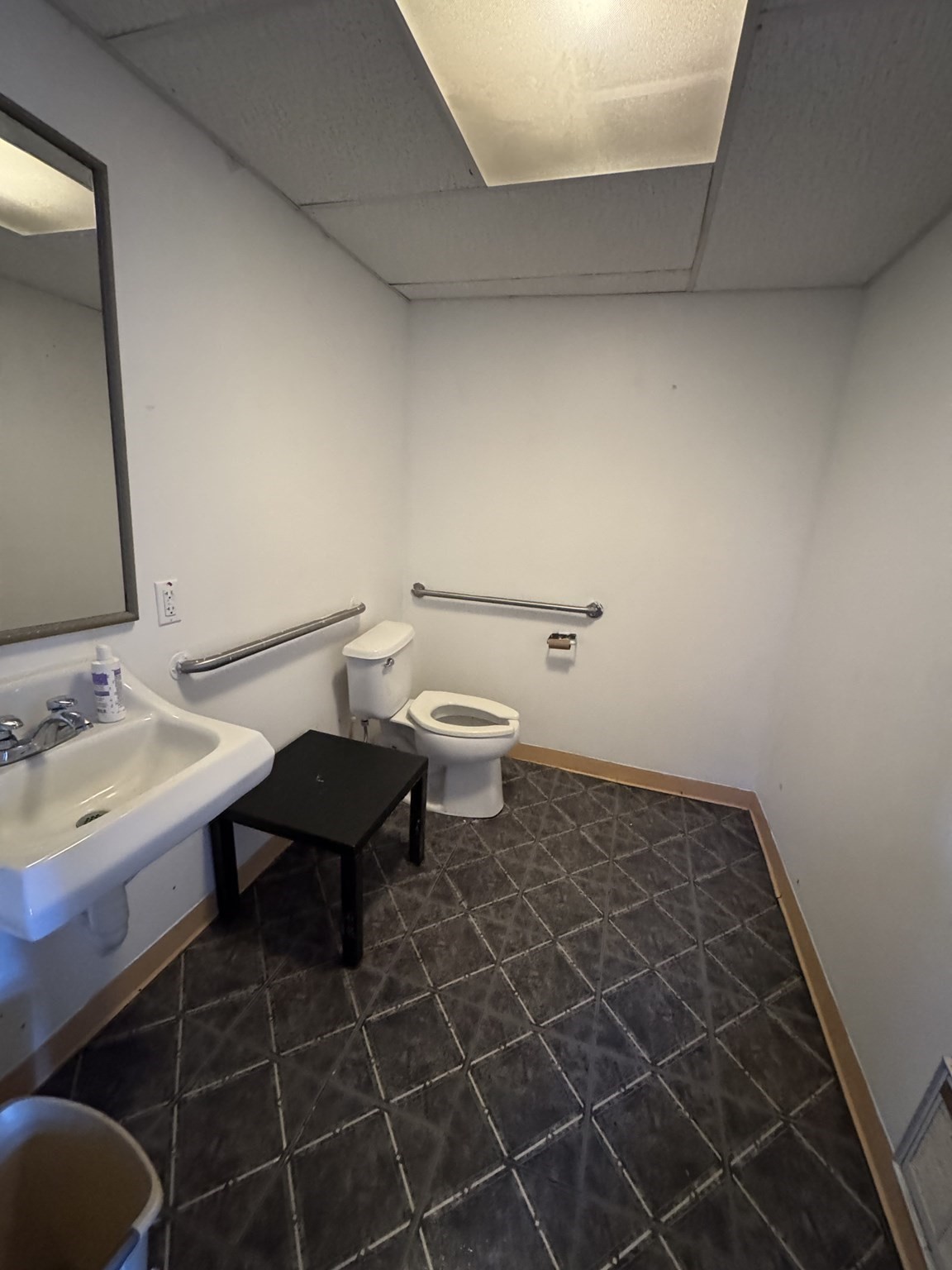 main property photo 12