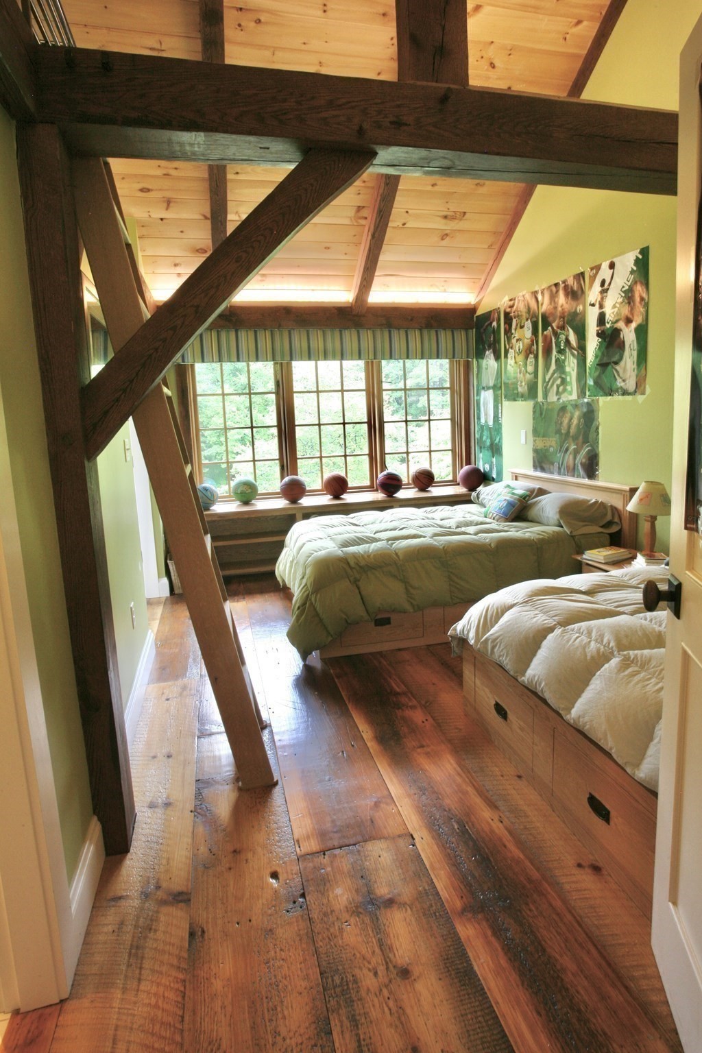 main property photo 18