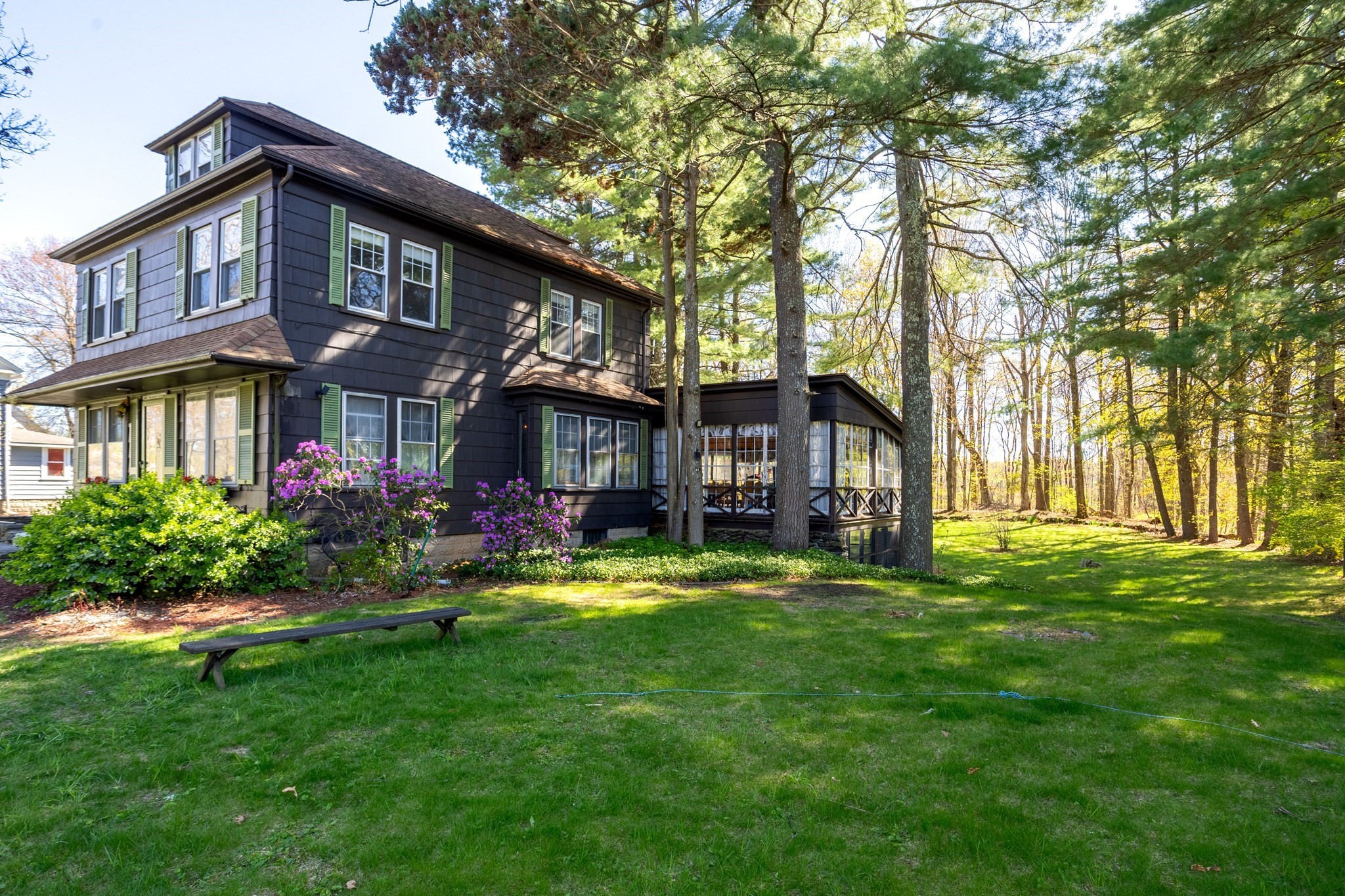 main property photo 32