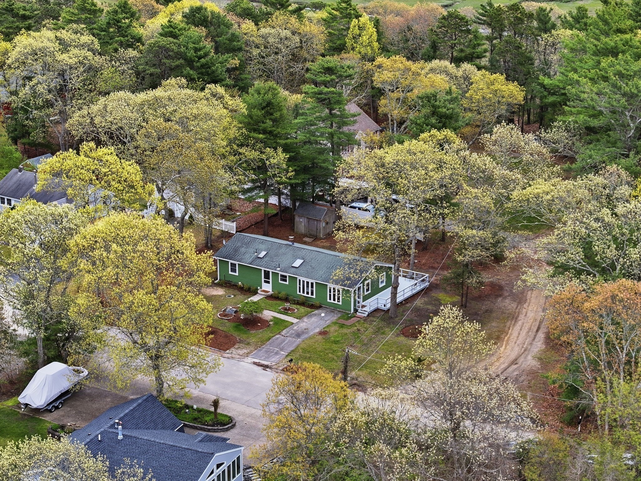 main property photo 8