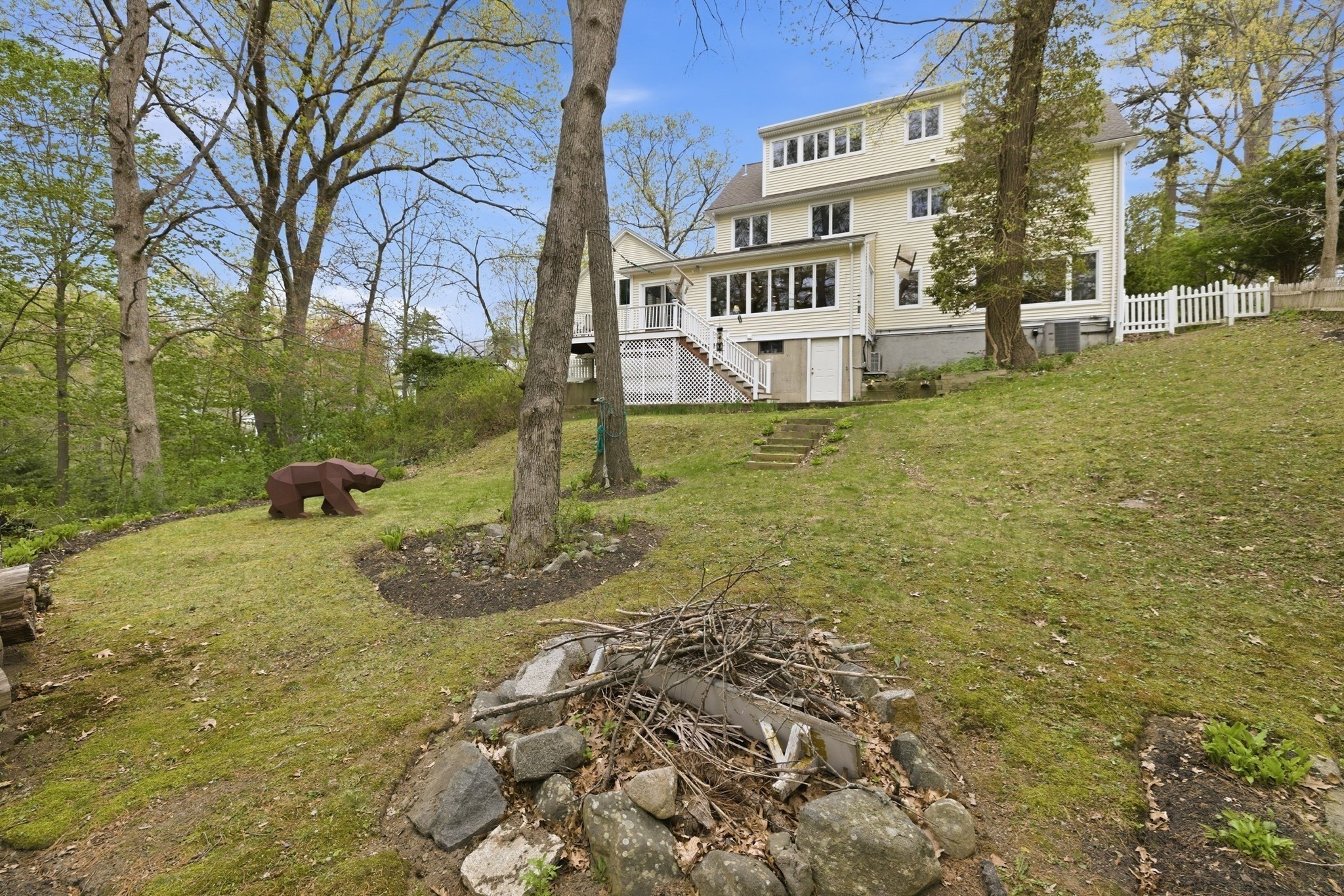 main property photo 33