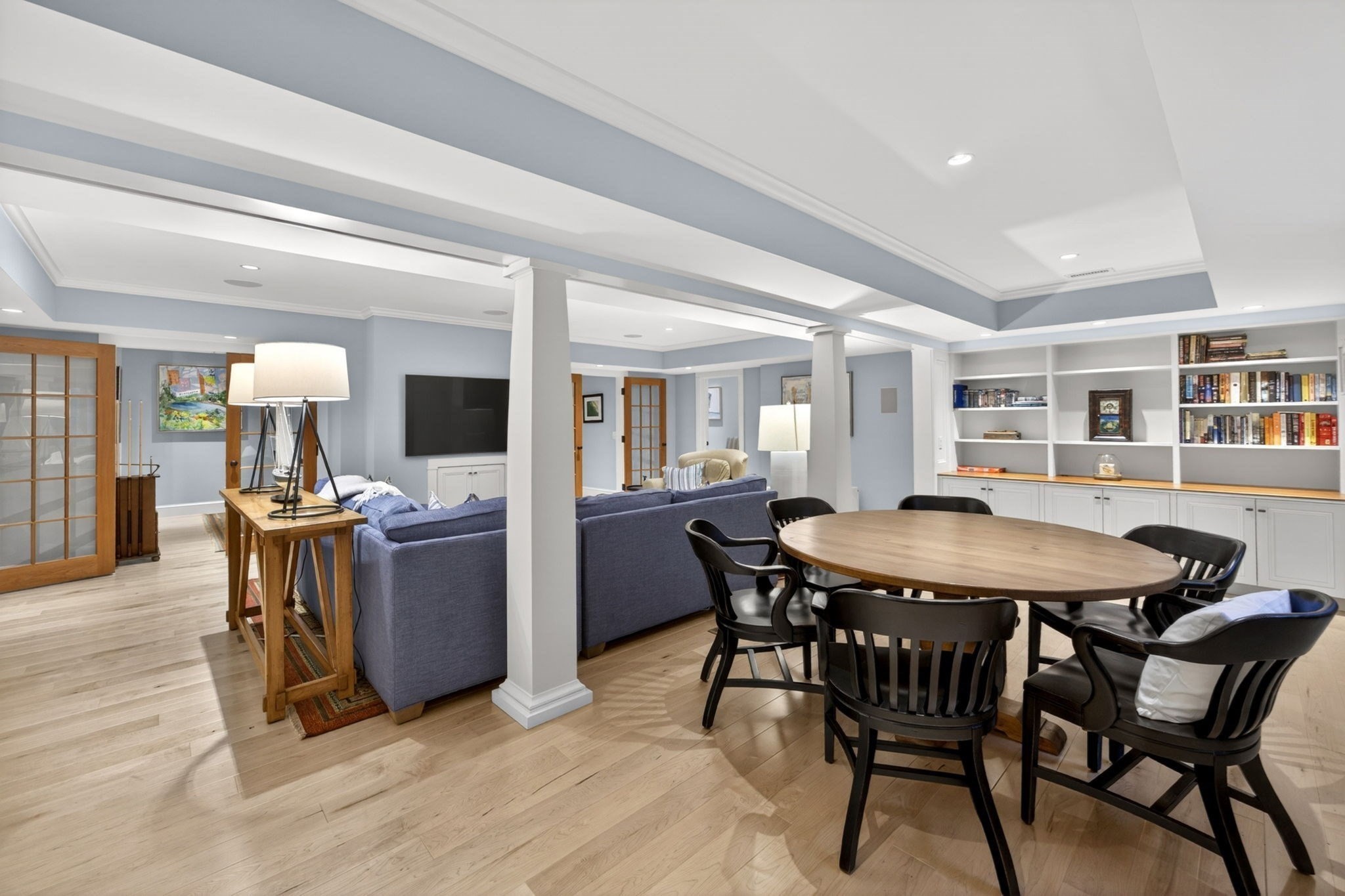 main property photo 33