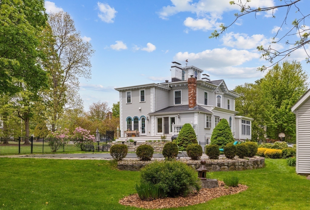 main property photo 39