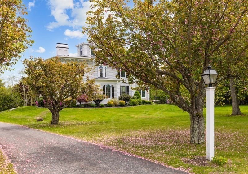 main property photo 41