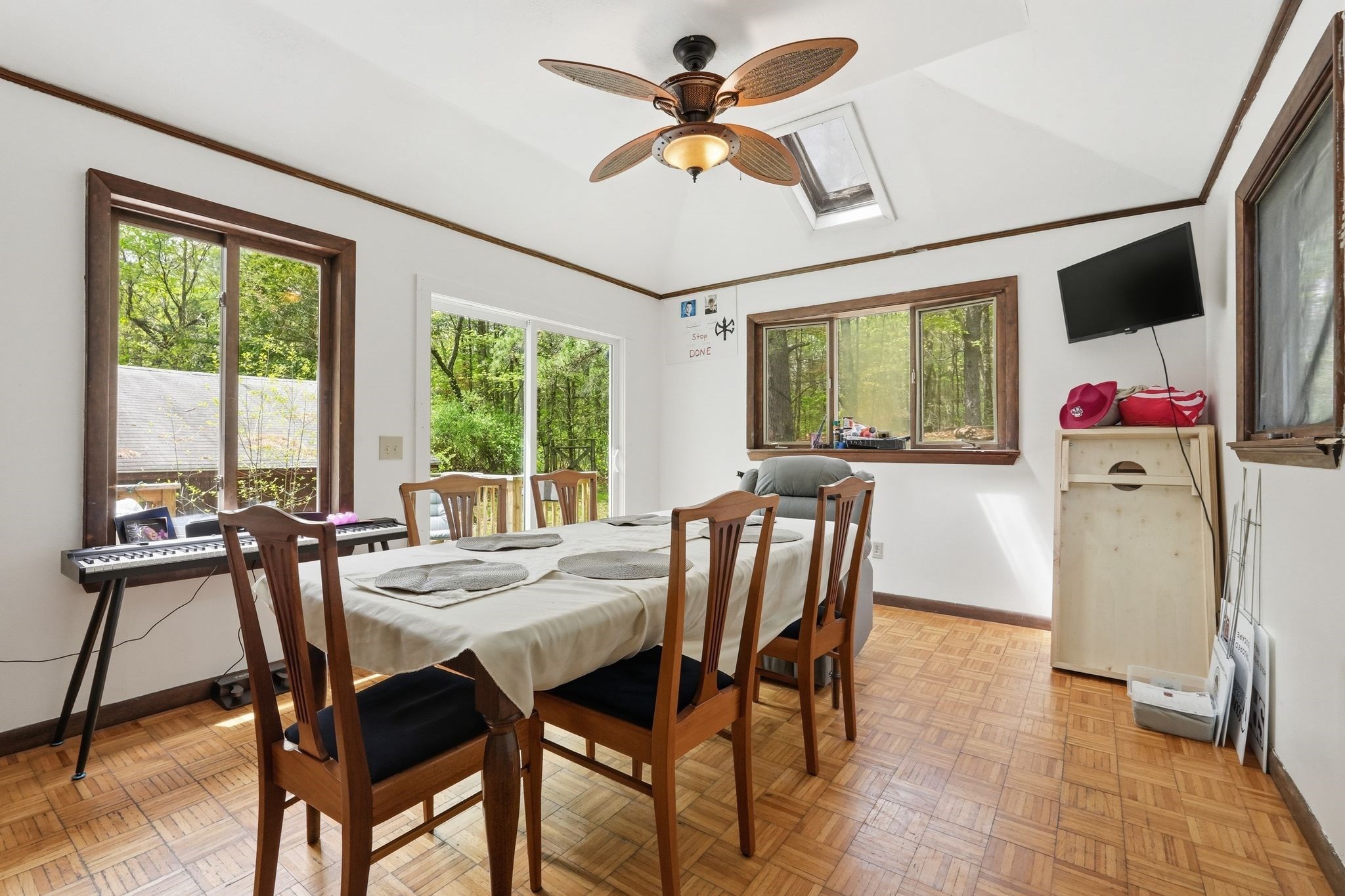 main property photo 15