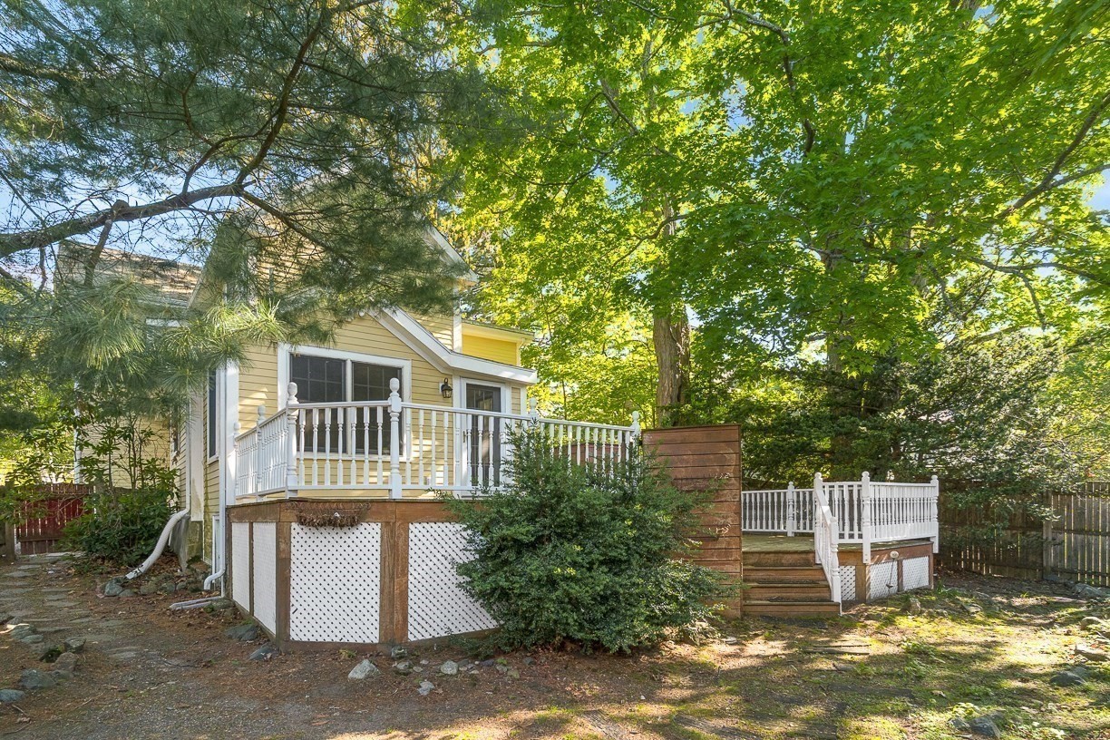 main property photo 40