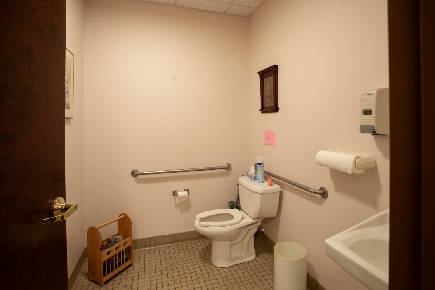 main property photo 31