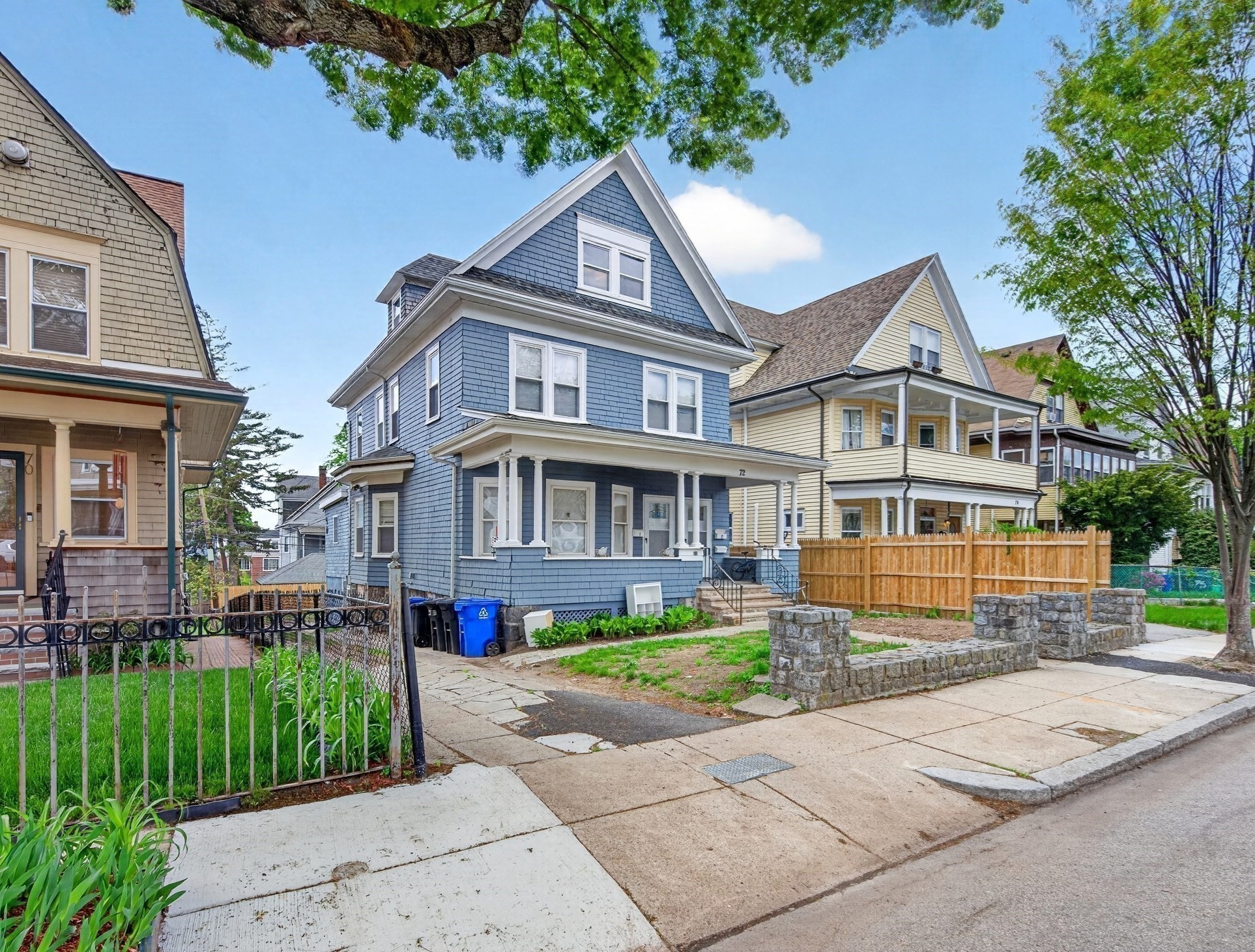 main property photo 3