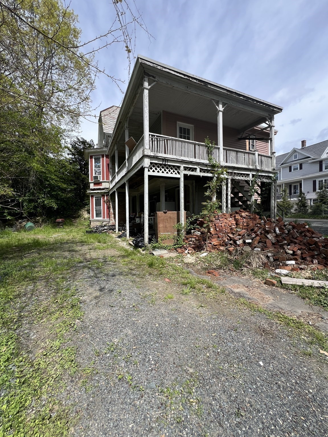 main property photo 5