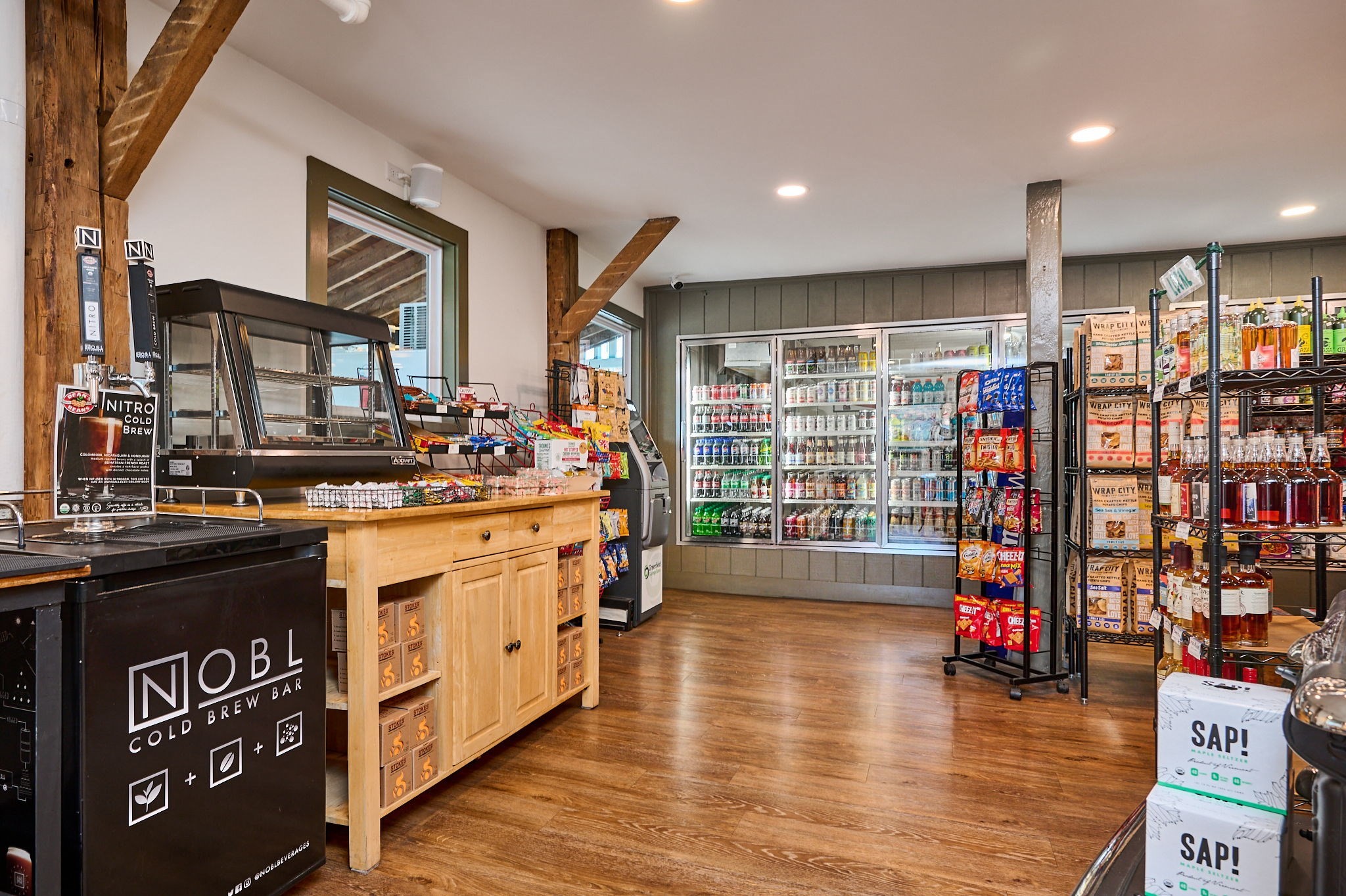 main property photo 5