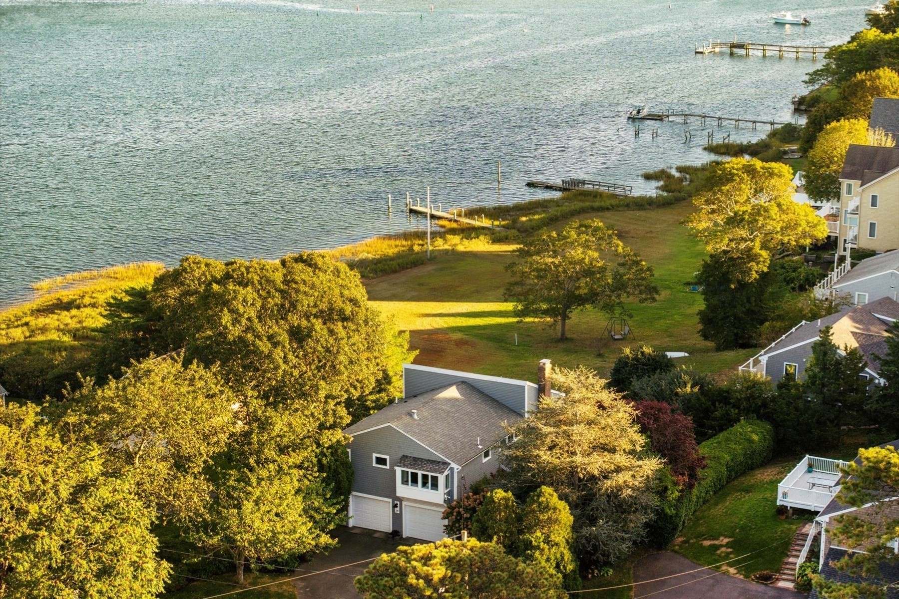 main property photo 8