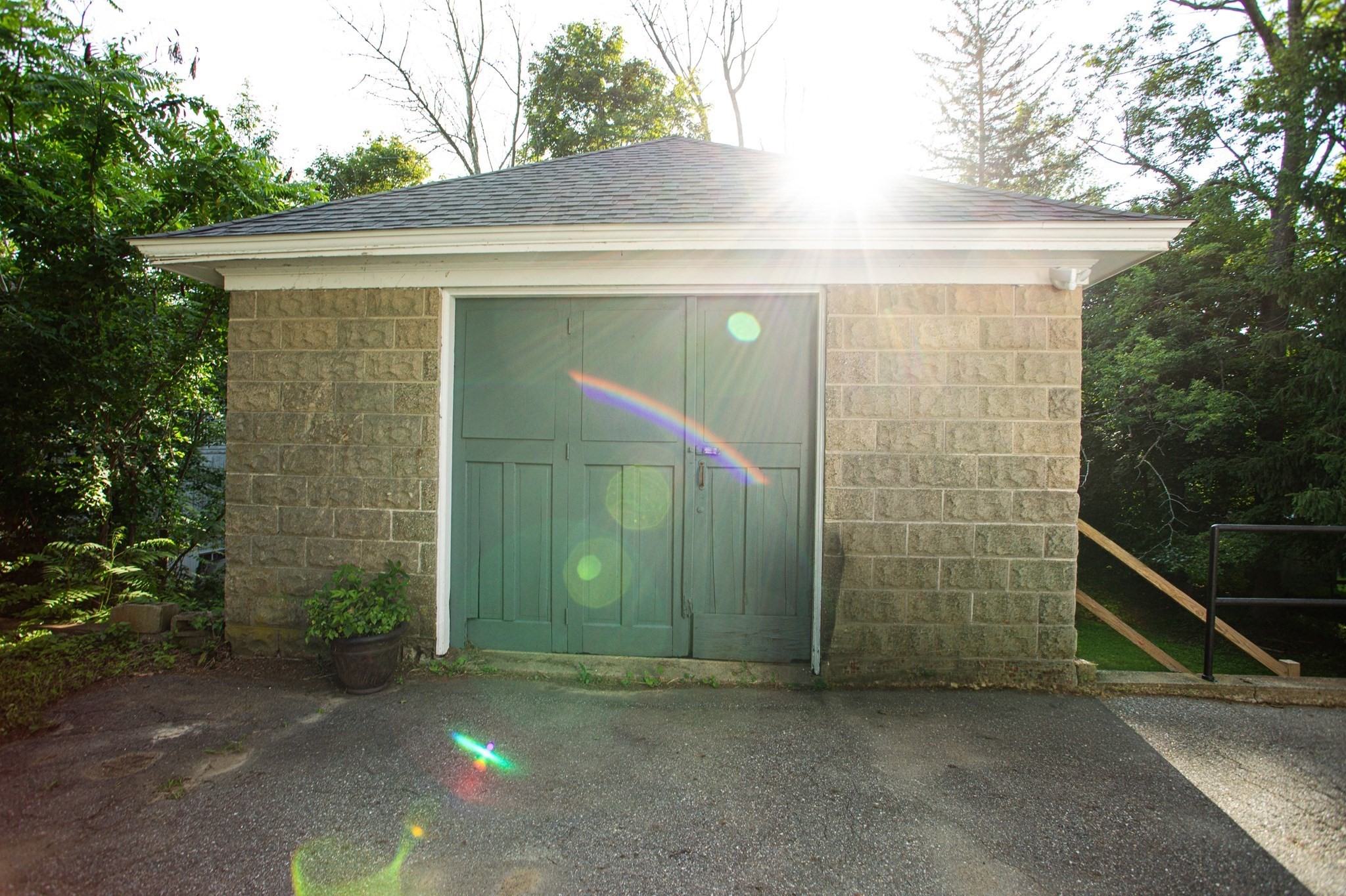main property photo 37