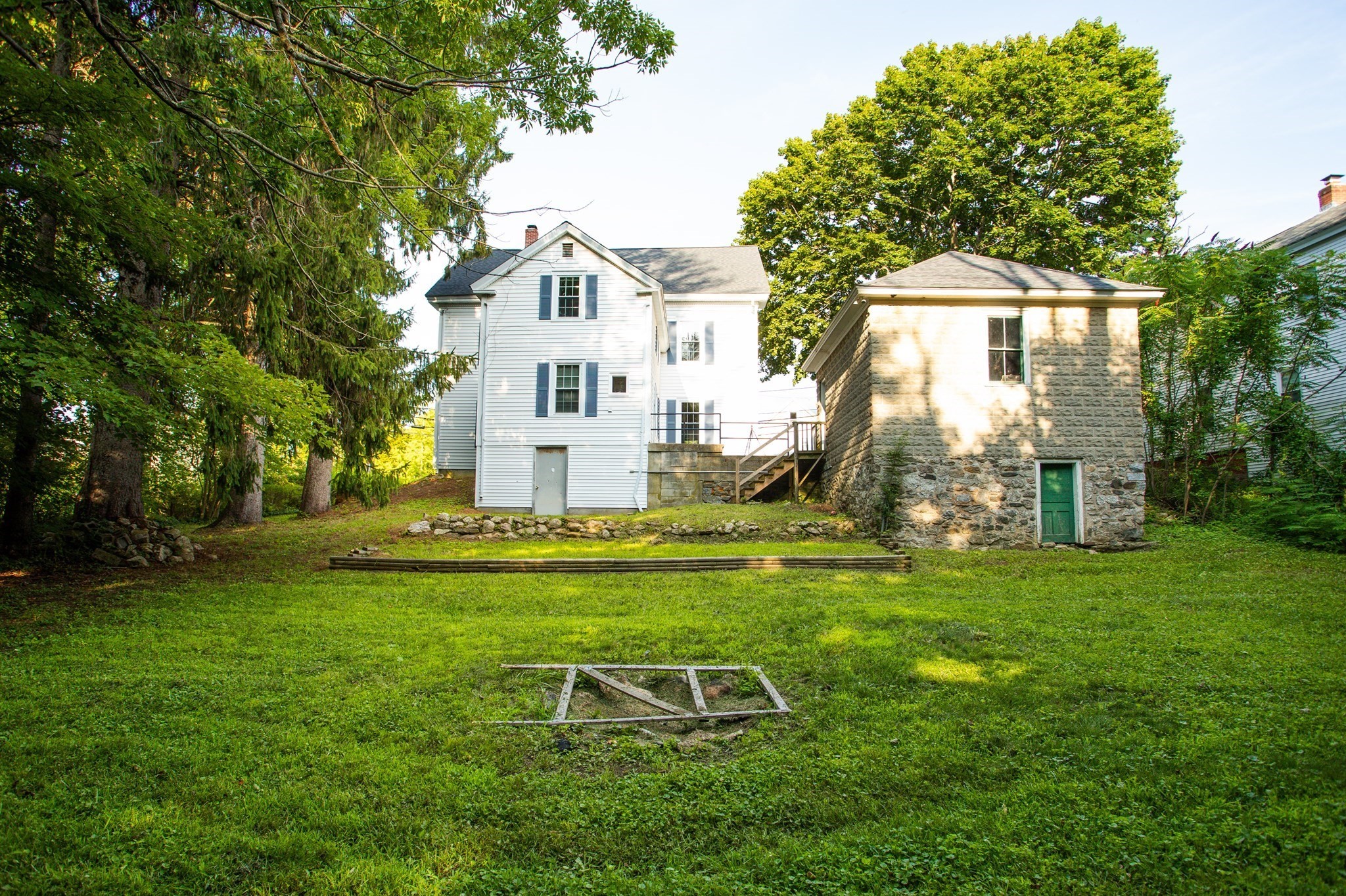 main property photo 38
