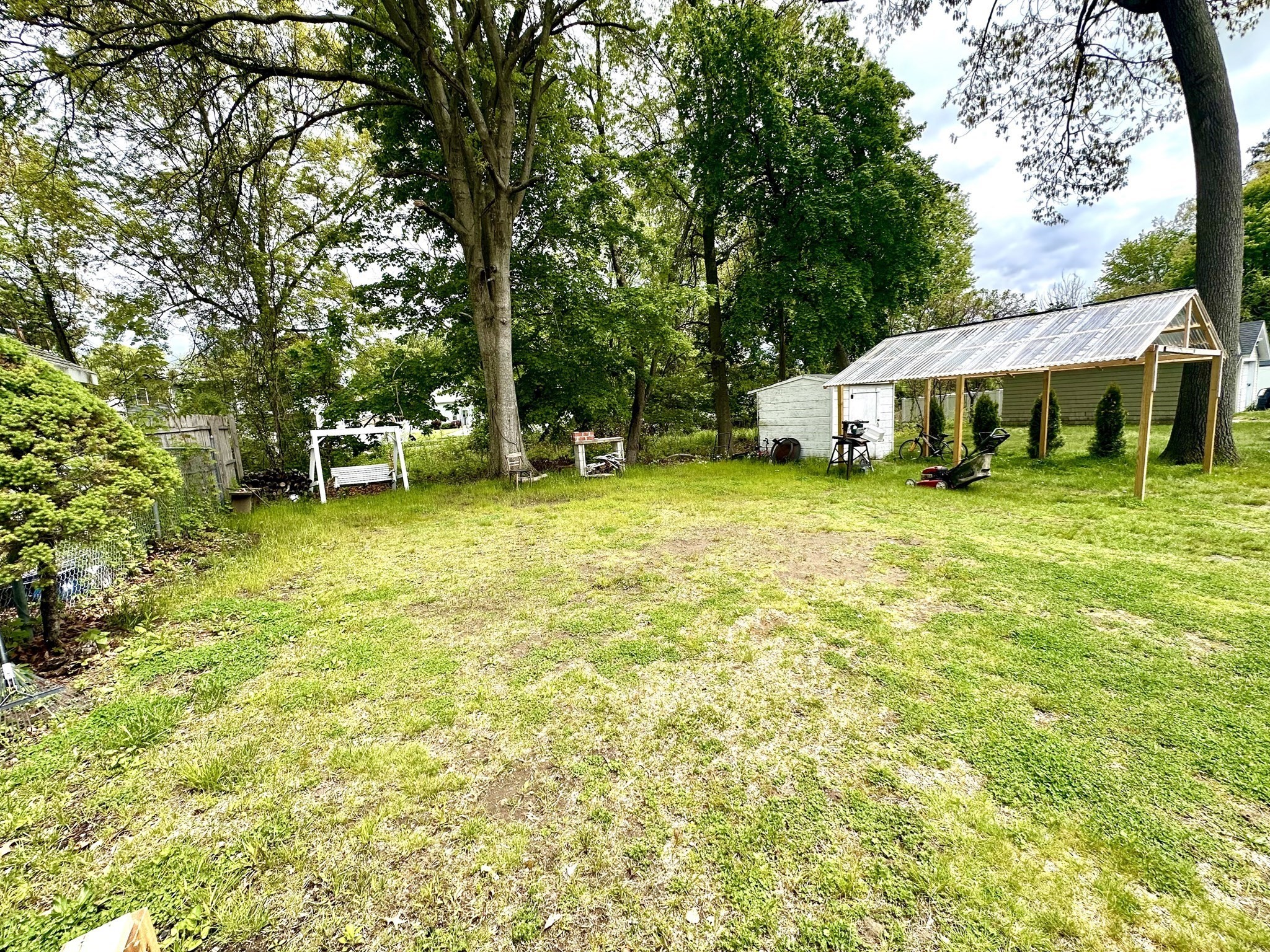 main property photo 16