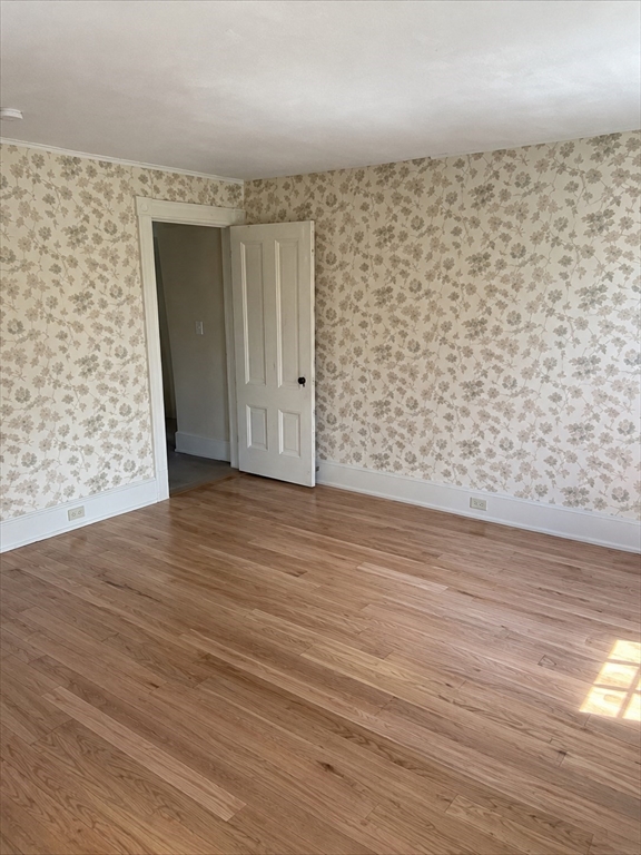 property viewer photo 2