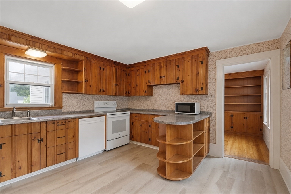 property viewer photo 3