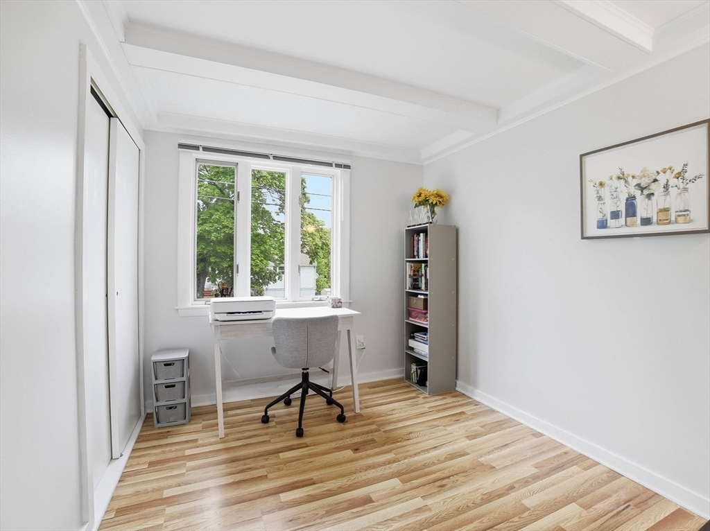 property viewer photo 12