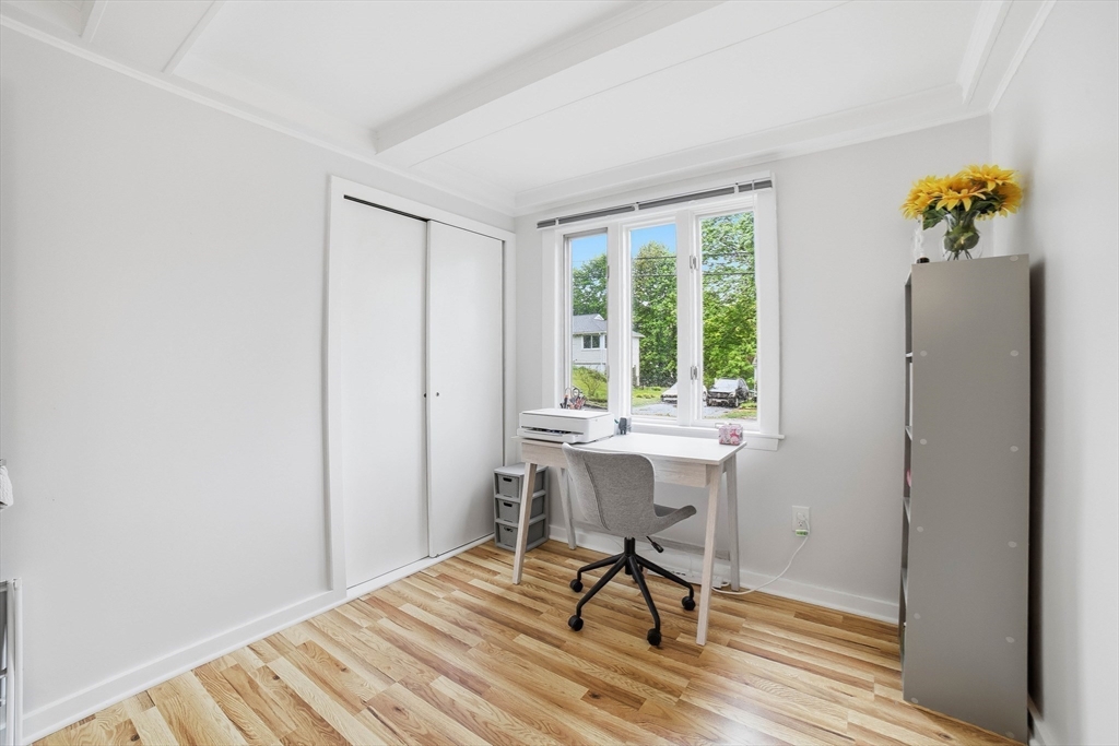 property viewer photo 13