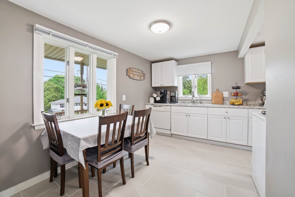 property viewer photo 4