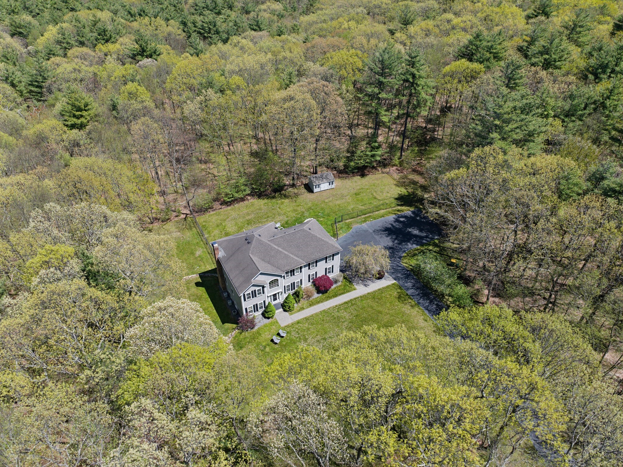 main property photo 12