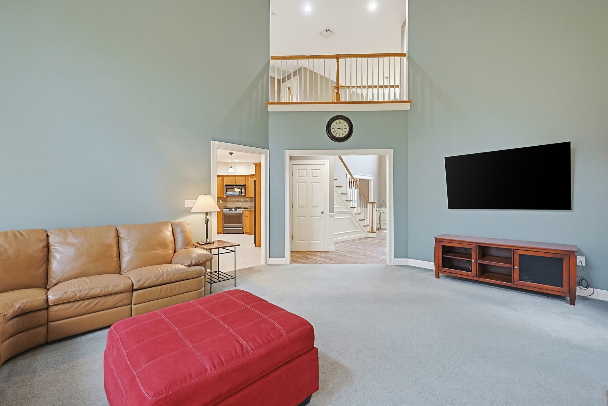 main property photo 17