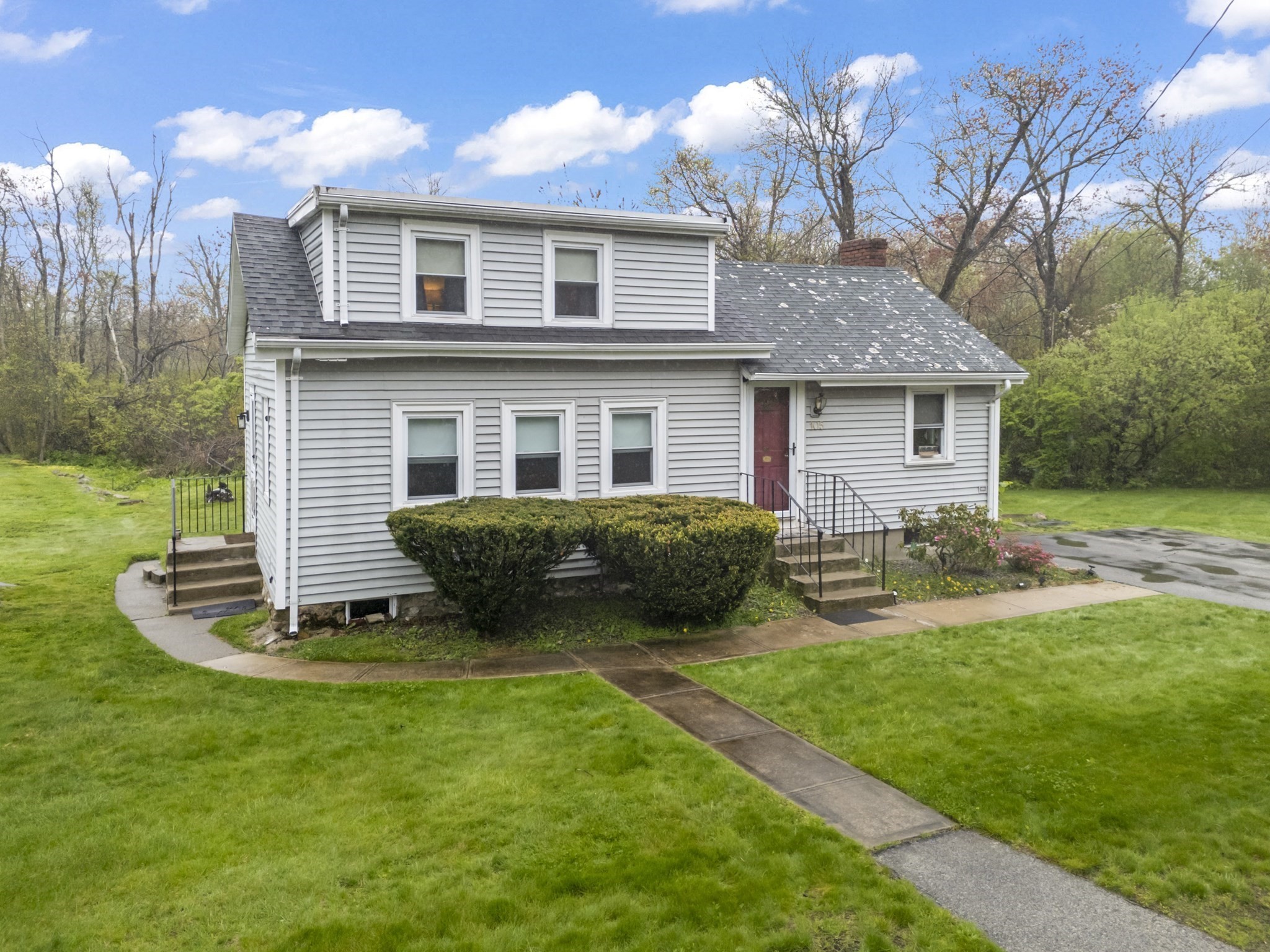 main property photo 2