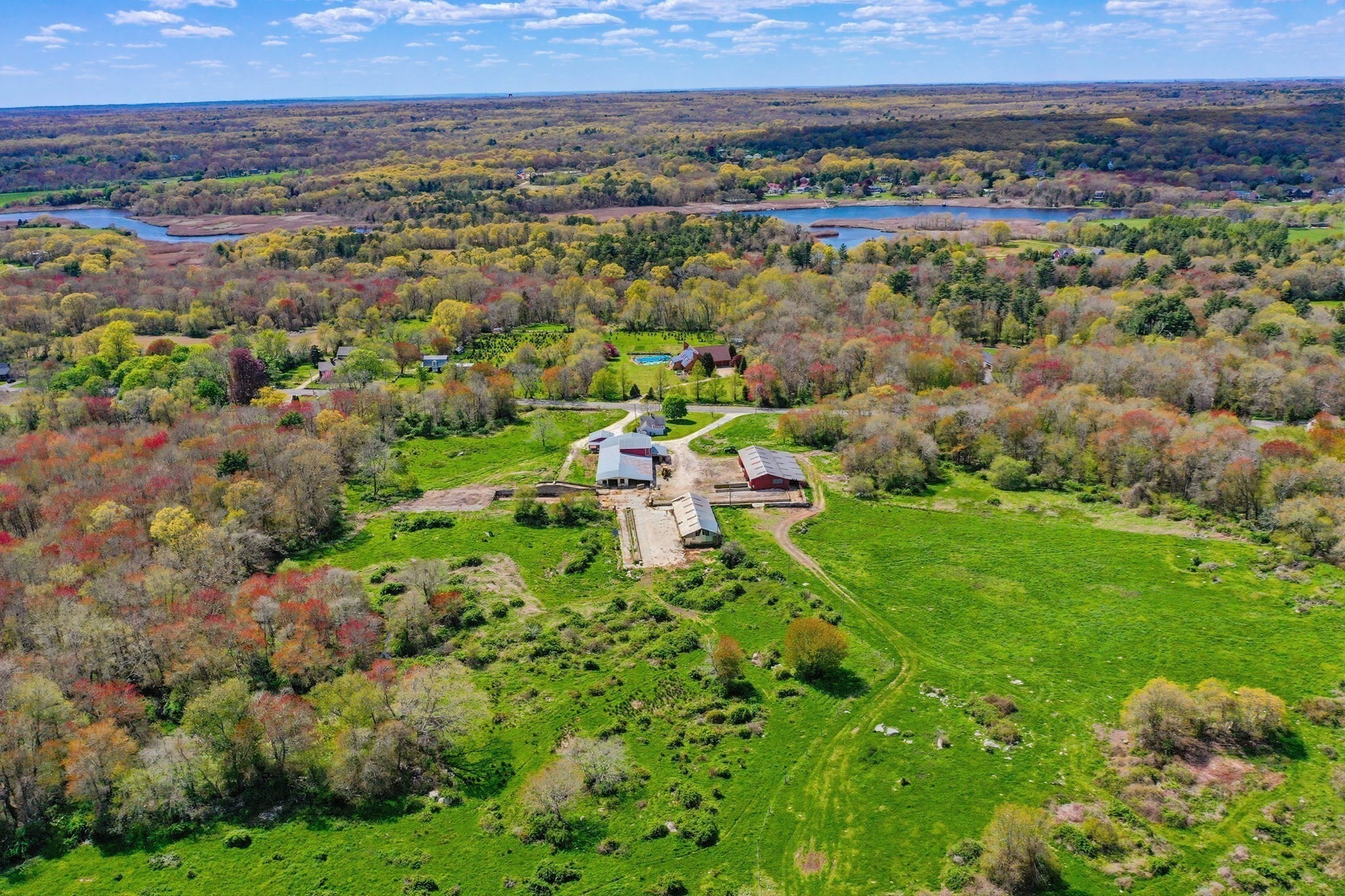 main property photo 11