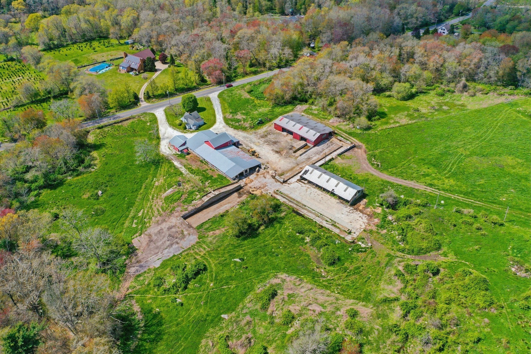 main property photo 6
