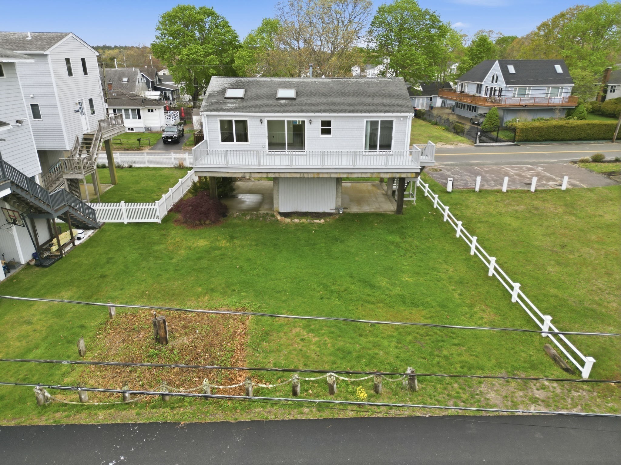 main property photo 7
