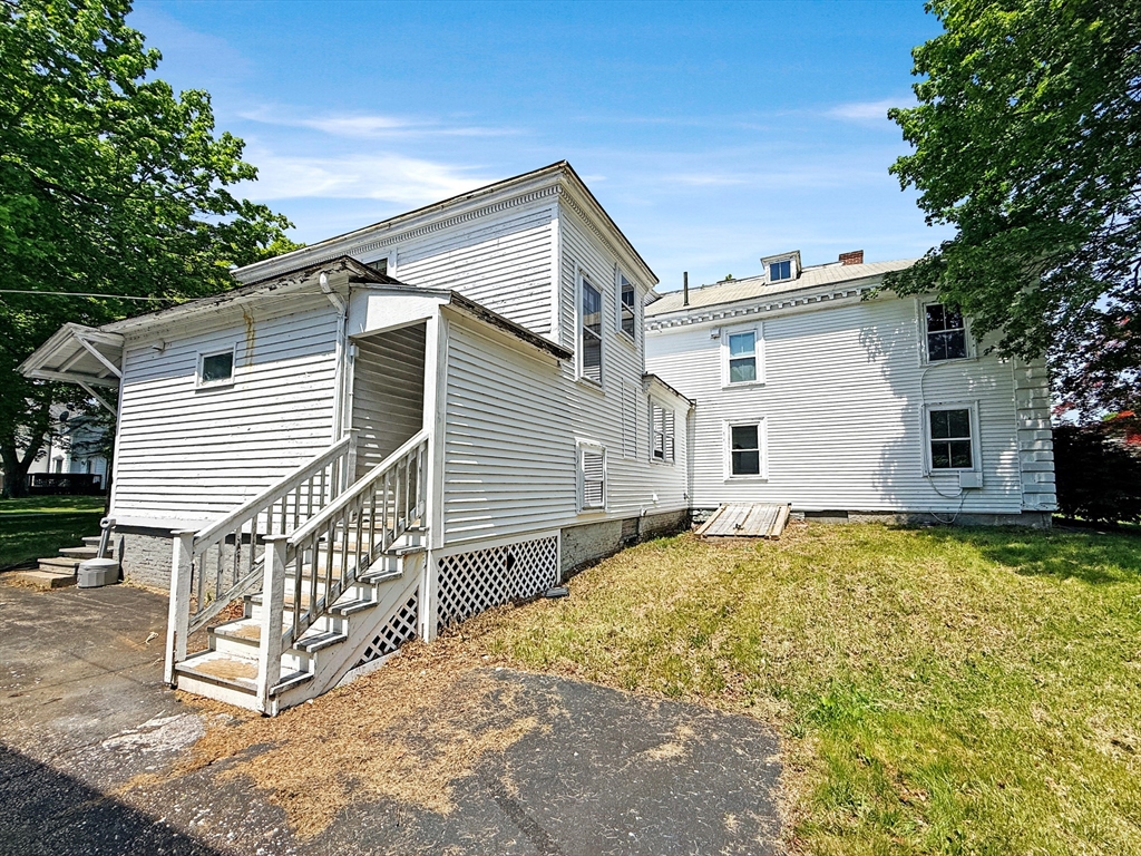 main property photo 39