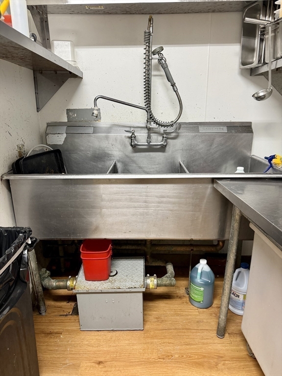 property viewer photo 13
