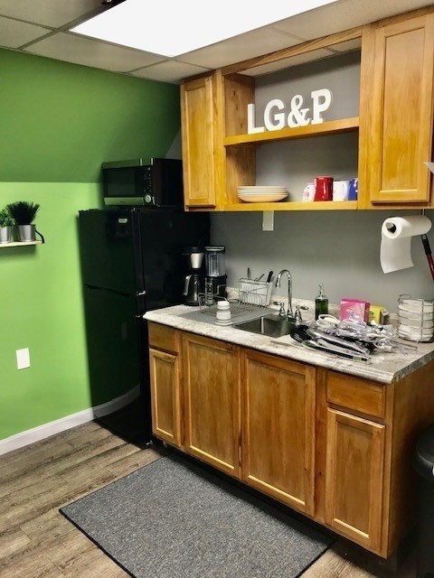 main property photo 7