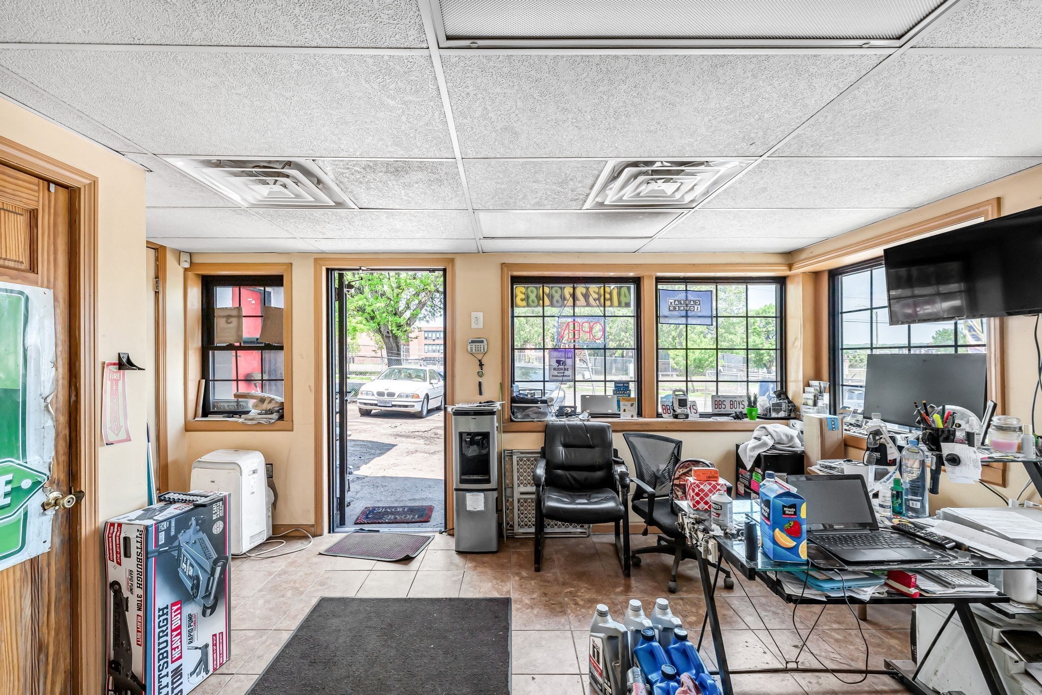 main property photo 1
