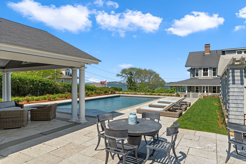 main property photo 37