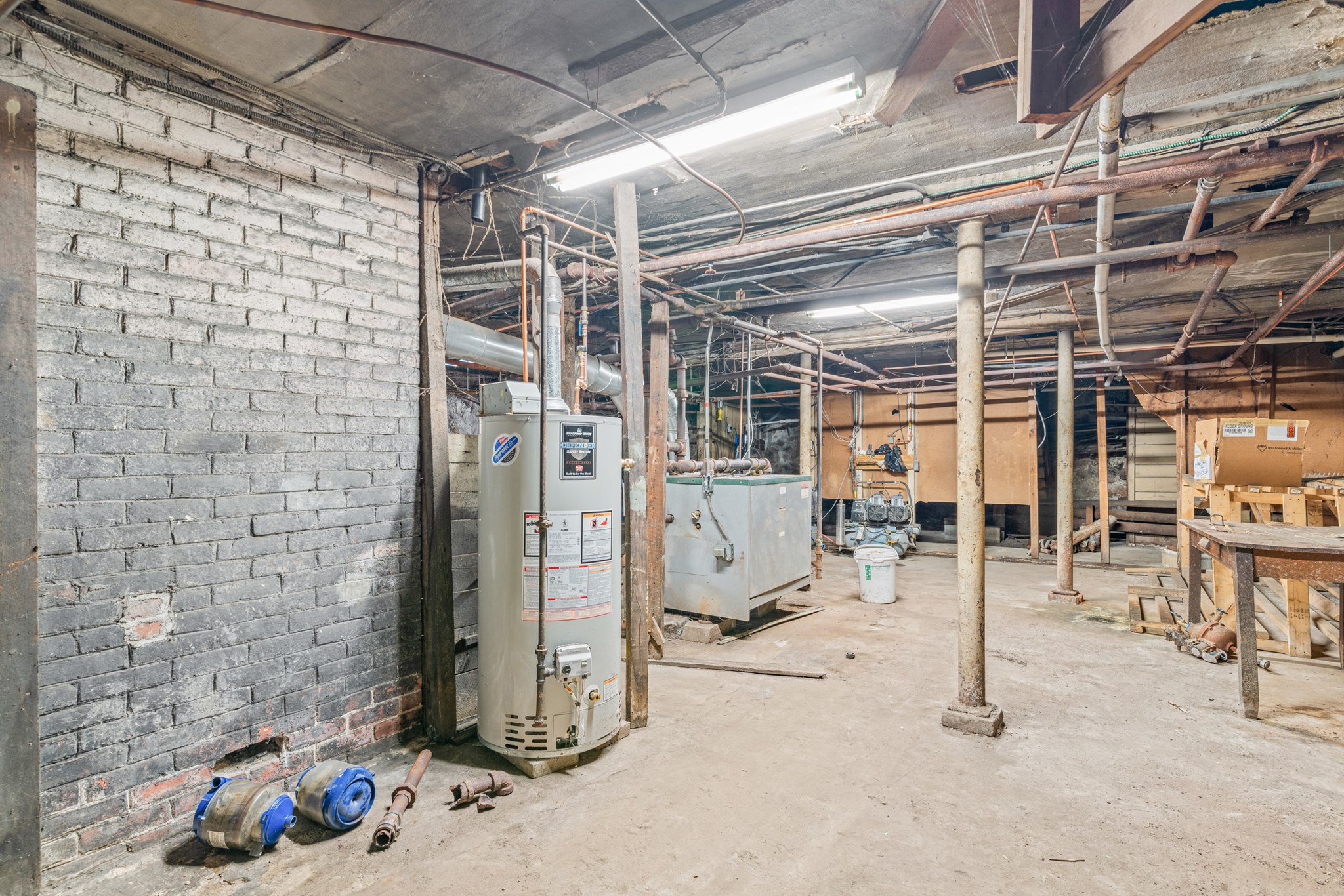 main property photo 31