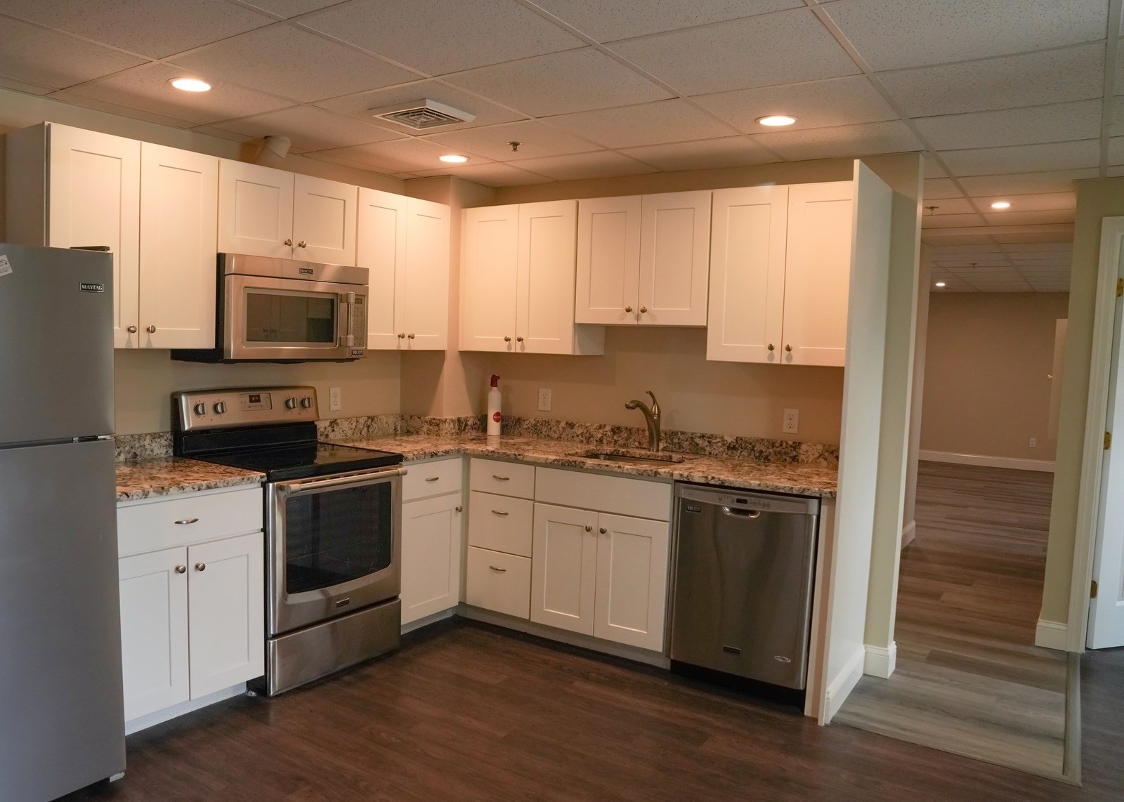 main property photo 20