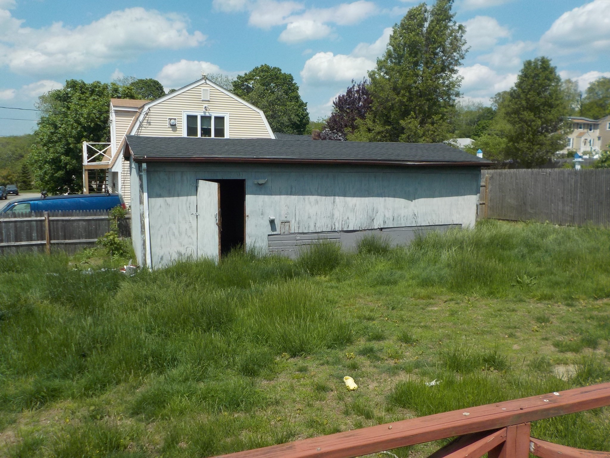 main property photo 30