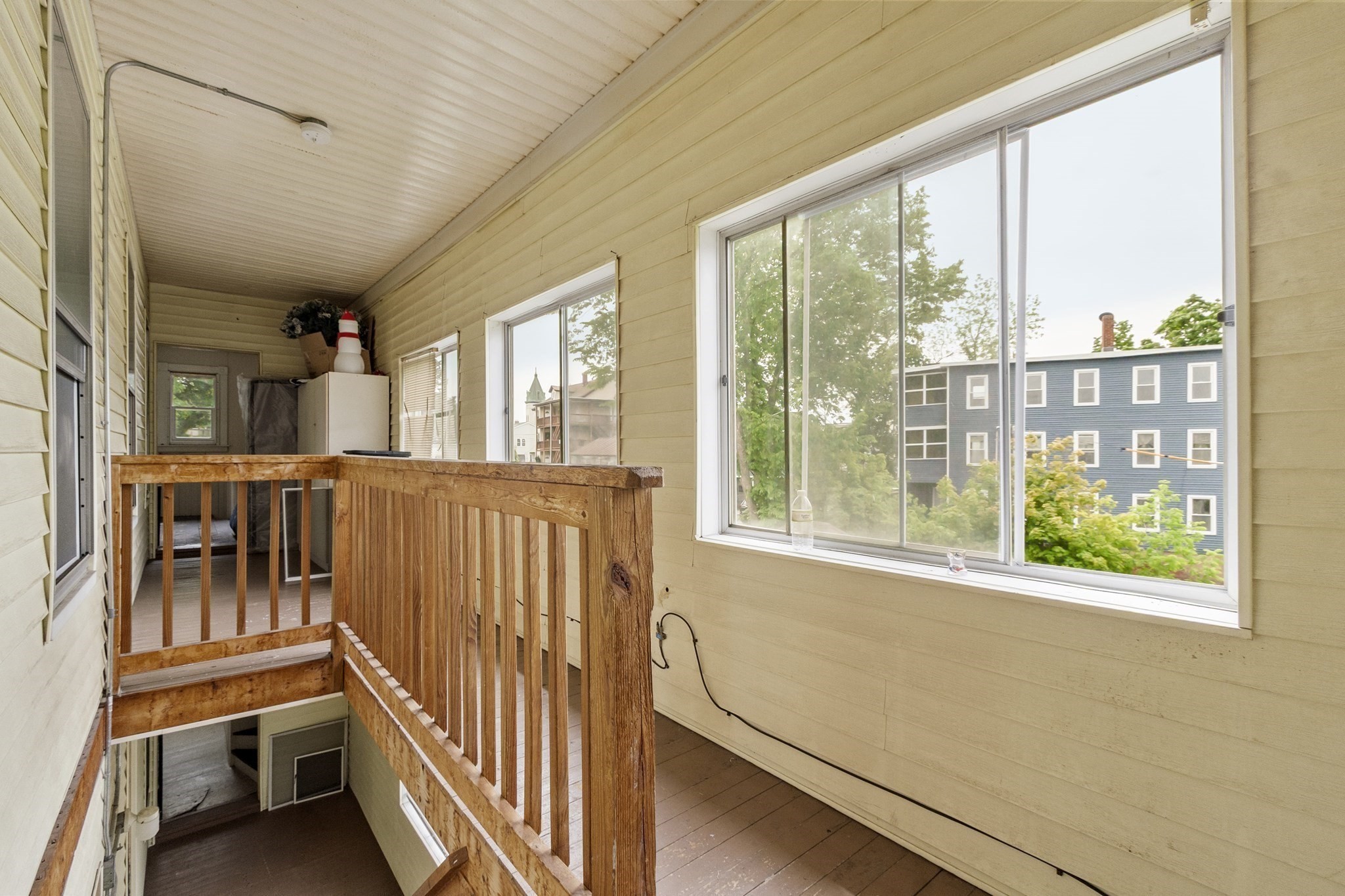 main property photo 31